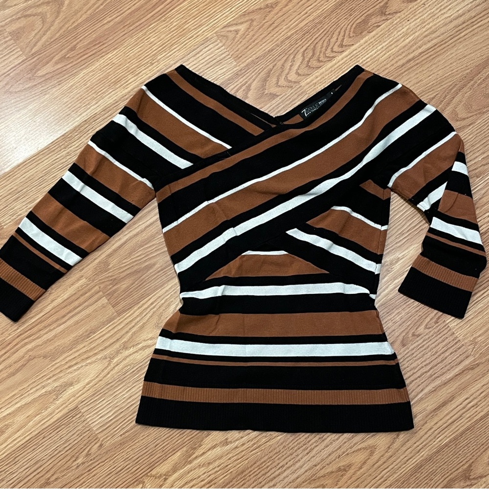 7th Avenue Design Studio Women’s Striped Top